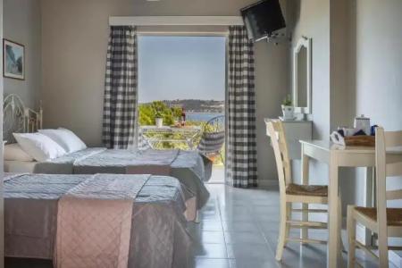 Panorama Fanari Studios and Apartments - 38