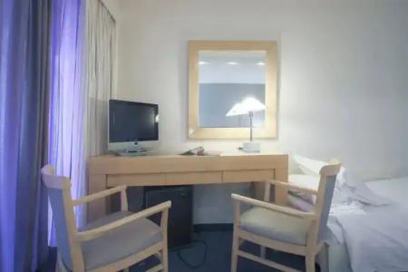 Dorian Inn, Sure Collection by Best Western - 33