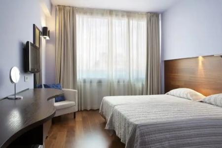 Athens Center Square - 31