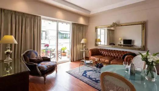 Best Western Plus Embassy - 77