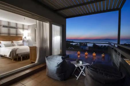 Sea View Cityscape - 49