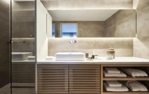 Sea View Cityscape - 37