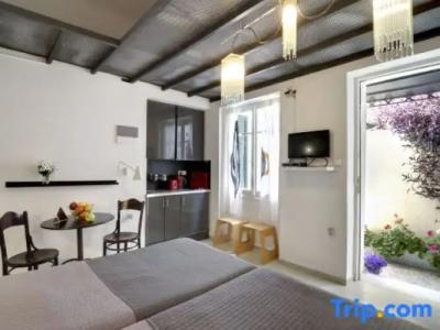 Athens Green Apartments - 32