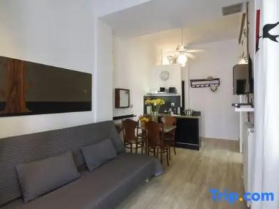 Athens Green Apartments - 48