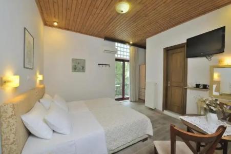 Orion and Dryades - 57