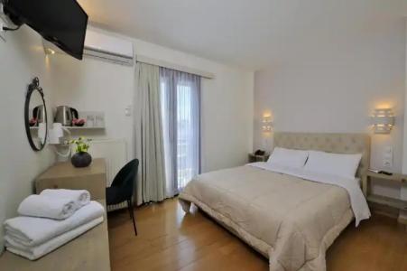 Orion and Dryades - 87