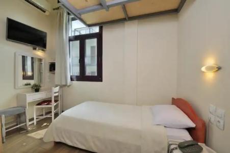 Orion and Dryades - 23