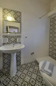 Orion and Dryades - 53