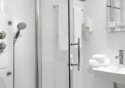 Acropolis Ami Boutique - 46