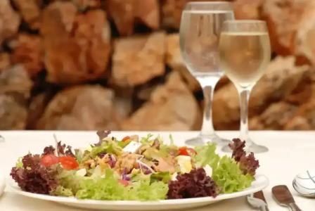 Athens Atrium & Jacuzzi Suites - 10