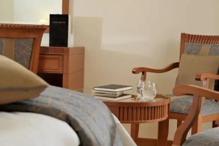 Athens Atrium & Jacuzzi Suites - 38