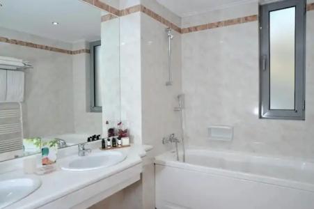 Athens Atrium & Jacuzzi Suites - 77