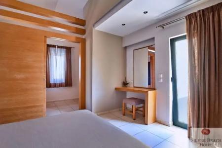 Silver Beach & Apartments - 203