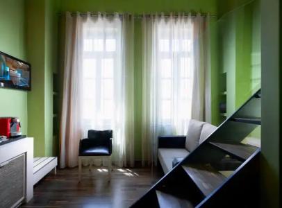 Elia Fatma Boutique - Adults Only - 2