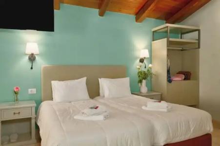 Parnassos Delphi - 148