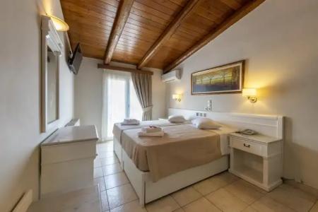 Parnassos Delphi - 5