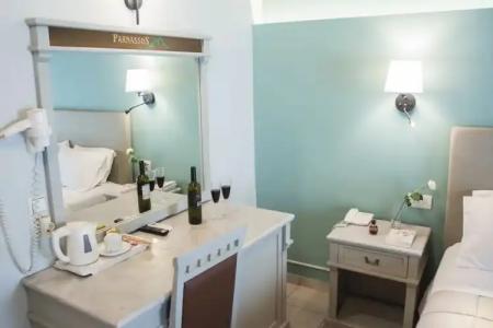 Parnassos Delphi - 141