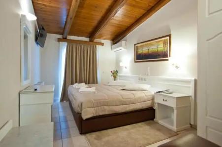 Parnassos Delphi - 61