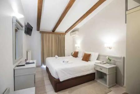 Parnassos Delphi - 110