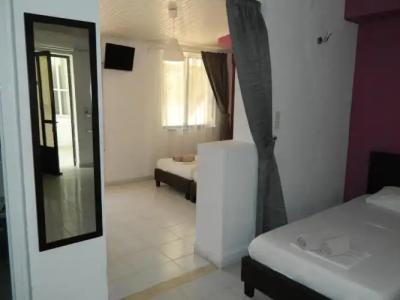 Roseberry Studios - 59