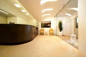 Panorama Suites, Fira