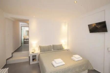 Santorini View Studios - Firostefani Caldera - 24