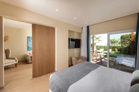 Pilot Beach Resort - 72