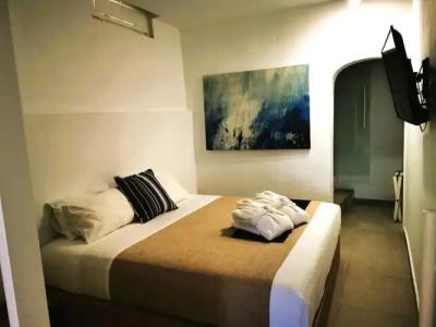 Muses Cycladic Suites - 152