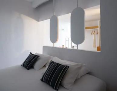 Muses Cycladic Suites - 166