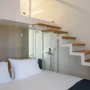 Muses Cycladic Suites - 189