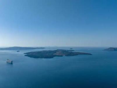 Dreams Luxury Suites - 17