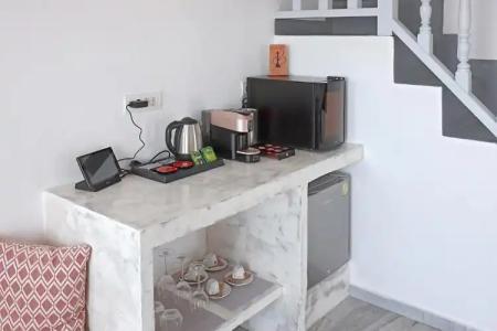 Phaos Santorini Suites - 225