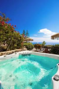 Phaos Santorini Suites - 41