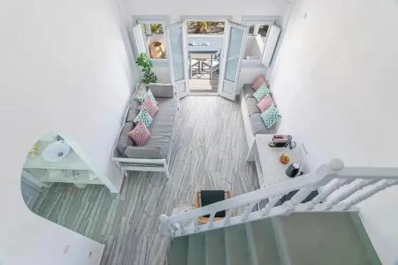 Phaos Santorini Suites - 12