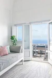 Phaos Santorini Suites - 36