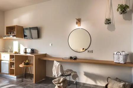 Villa Di Mare Seaside Suites - 68