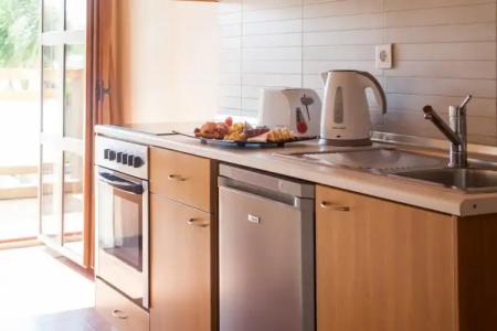 Villa Di Mare Seaside Suites - 52