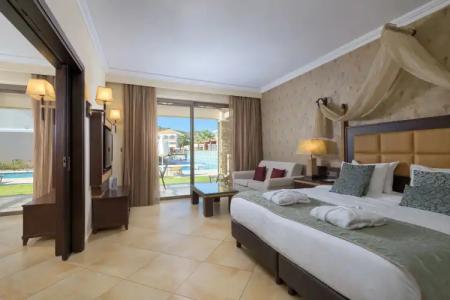 La Marquise Luxury Resort Complex - 5