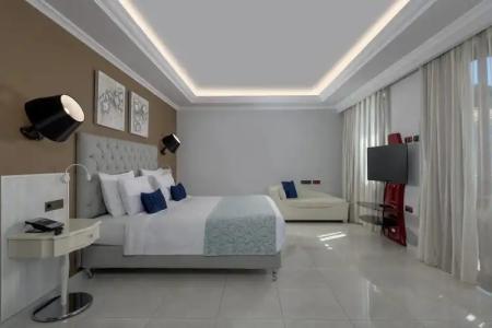 La Marquise Luxury Resort Complex - 108