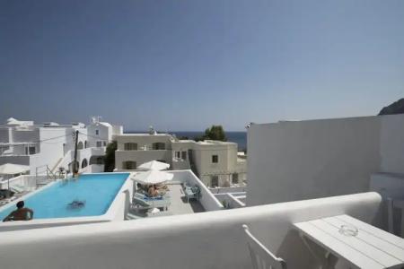 Zacharakis Studios - 84