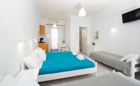 Zacharakis Studios - 116