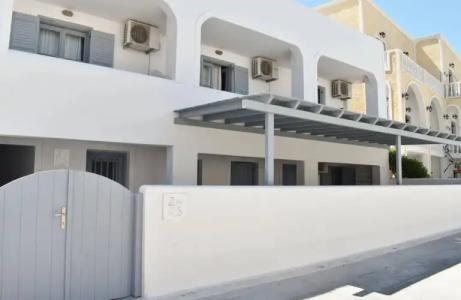 Zacharakis Studios - 30