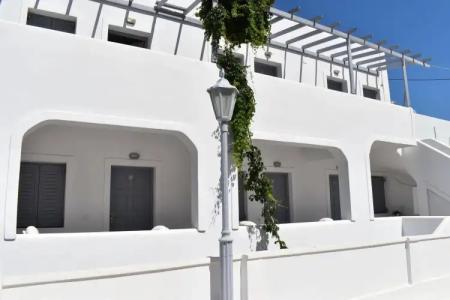 Zacharakis Studios - 22