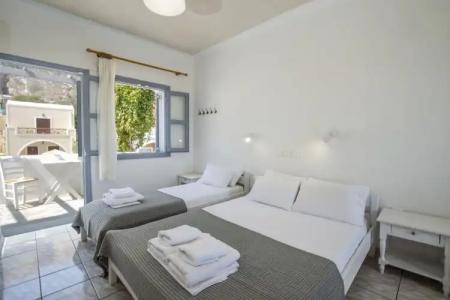 Zacharakis Studios - 101