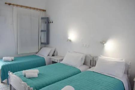 Zacharakis Studios - 25