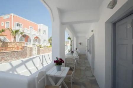 Zacharakis Studios - 43