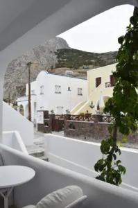 Zacharakis Studios - 40