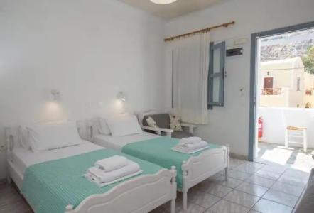 Zacharakis Studios - 5