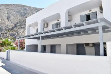 Zacharakis Studios - 23