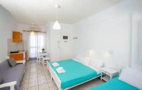 Zacharakis Studios - 96